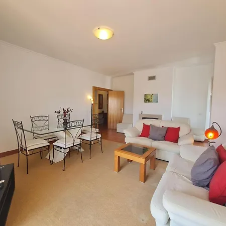דירה Klimatisierte Ferienwohnung, Und Stadtnah לאגוּ‏ש
