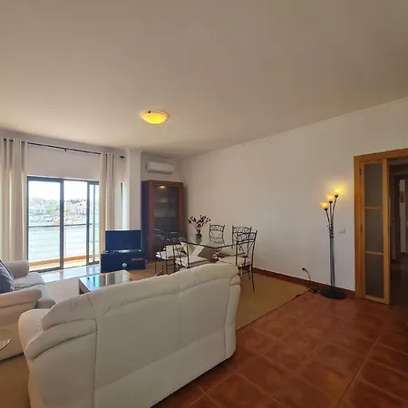 Klimatisierte Ferienwohnung, Und Stadtnah Lejlighed Lagos