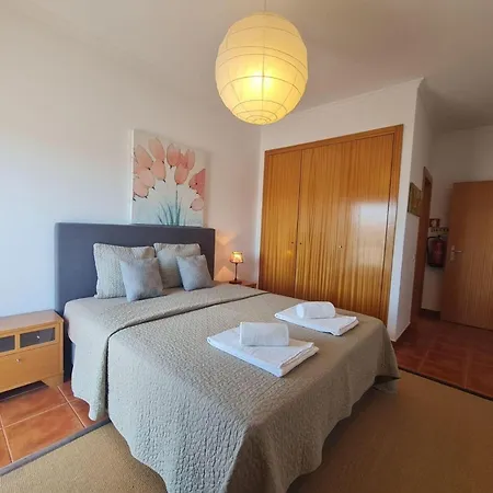 Klimatisierte Ferienwohnung, Und Stadtnah Apartman Lagos