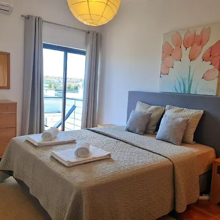 Apartment Klimatisierte Ferienwohnung, Und Stadtnah Lagos